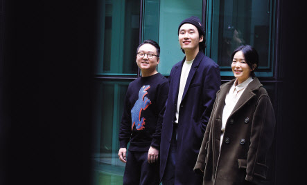 허성은 음악감독, 안무가이자 무용수로 출연한 국립무용단 이재화, 새롭게 합류한 정가 박민희(왼쪽부터) 이상섭 기자