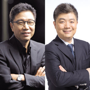 이수만(왼쪽) 총괄 프로듀서와 커다쉰페이 후위 총재 [SM엔터테인먼트 제공]