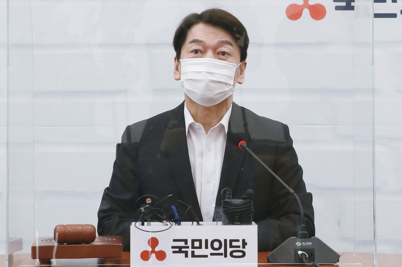 안철수 국민의당 대표가 12일 오전 서울 여의도 국회에서 열린 최고위원회의에서 발언하고 있다. [헤럴드경제=이상섭 기자]