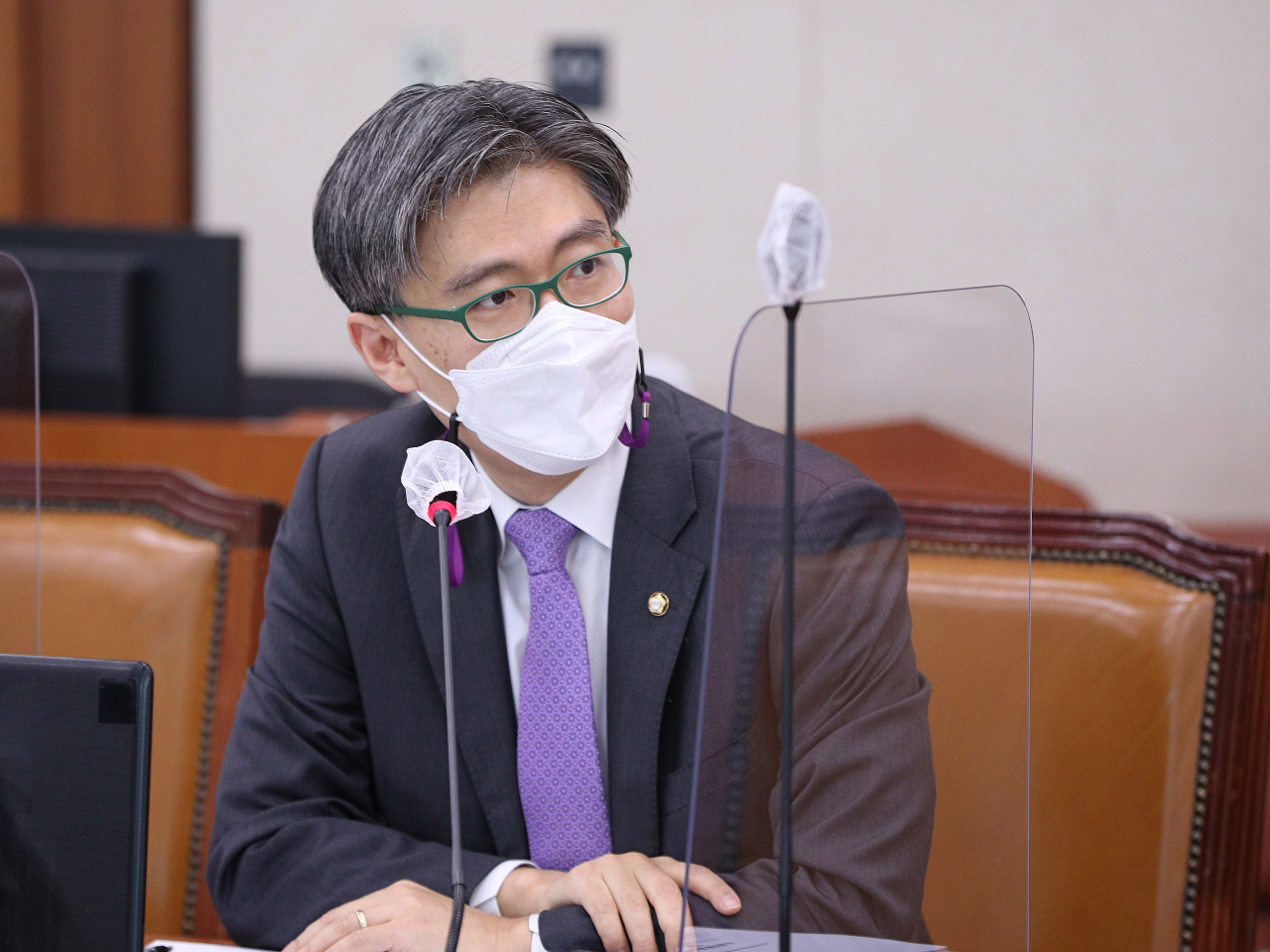 조정훈 시대전환 의원이 지난 2일 오전 국회에서 열린 산업통상자원중소벤처기업위원회 예산결산소위원회에서 의사진행발언을 하고 있다. [연합]