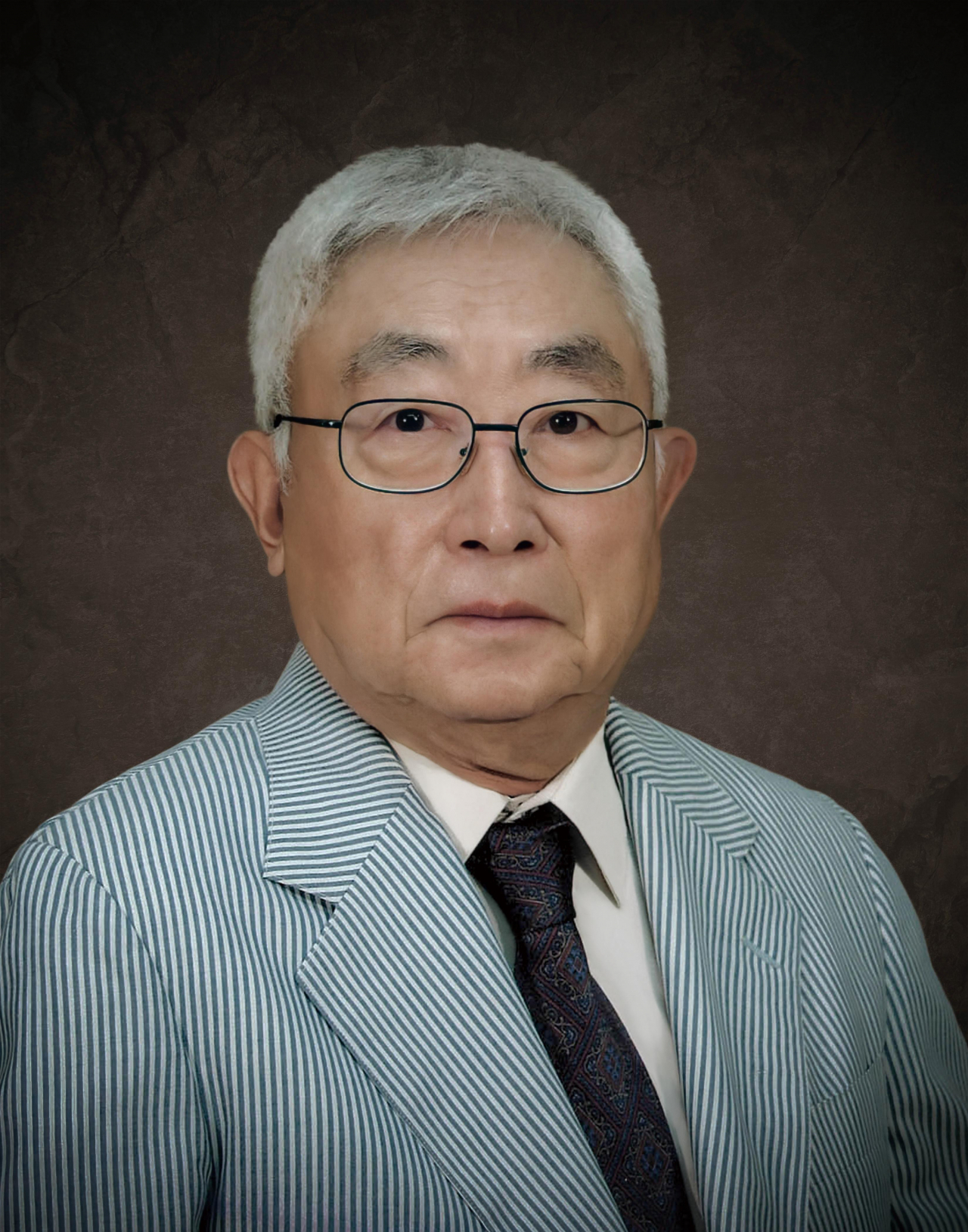 미국에서 생을 마감한 국외 독립유공자 나성돈·조종희 지사의 '유해 봉영식'이 오는 16일 인천국제공항에서 진행된다. 나성돈 지사는 1944년 광북군 제3지대에 입대해 중국 화중 지구에서 지하공작대원으로 활동하다가 광복을 맞이했다. 사진은 독립운동가 나성돈 지사.[사진=국가보훈처]