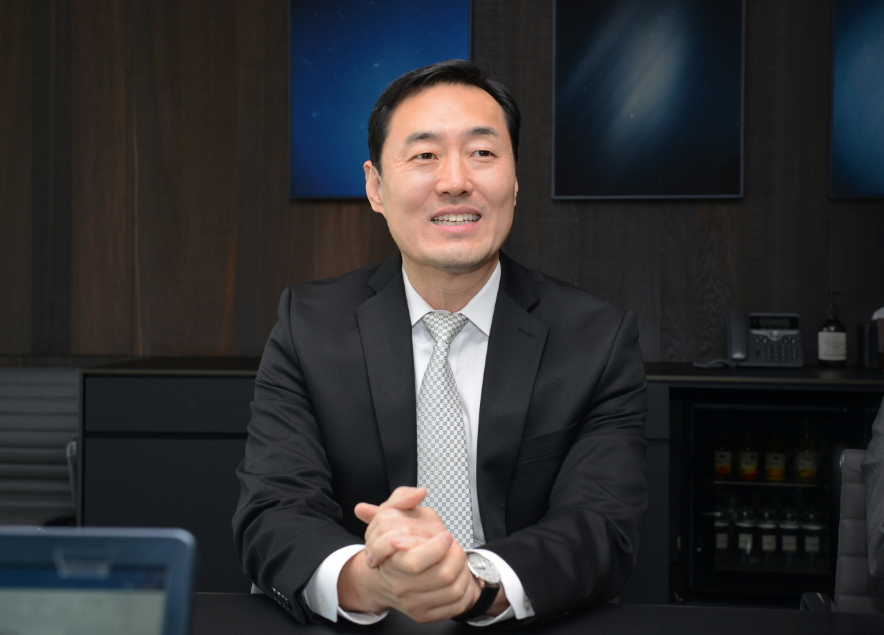 법무법인 태평양 기업자문그룹의 마크 조 미국변호사〈사진〉는 "전 세계 각국에 이미 딜 파이프라인이 준비돼 있다"며 "코로나19 백신이 본격적으로 상용화되자마자 크로스보더 M&A 시장에 다시 불이 붙을 것"이라고 내다봤다. [태평양]