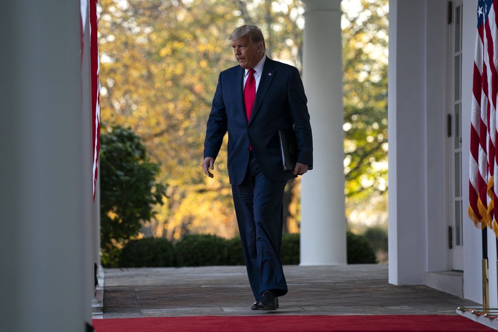 President Donald Trump arrives to speak in the Rose Garden of the White House, Friday, in Washington. (AP-Yonhap)