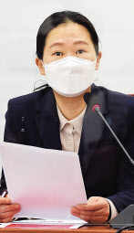 권은희