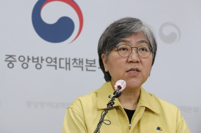 정은경 중앙방역대책본부장(질병관리청장)이 브리핑하고 있다.[연합뉴스]