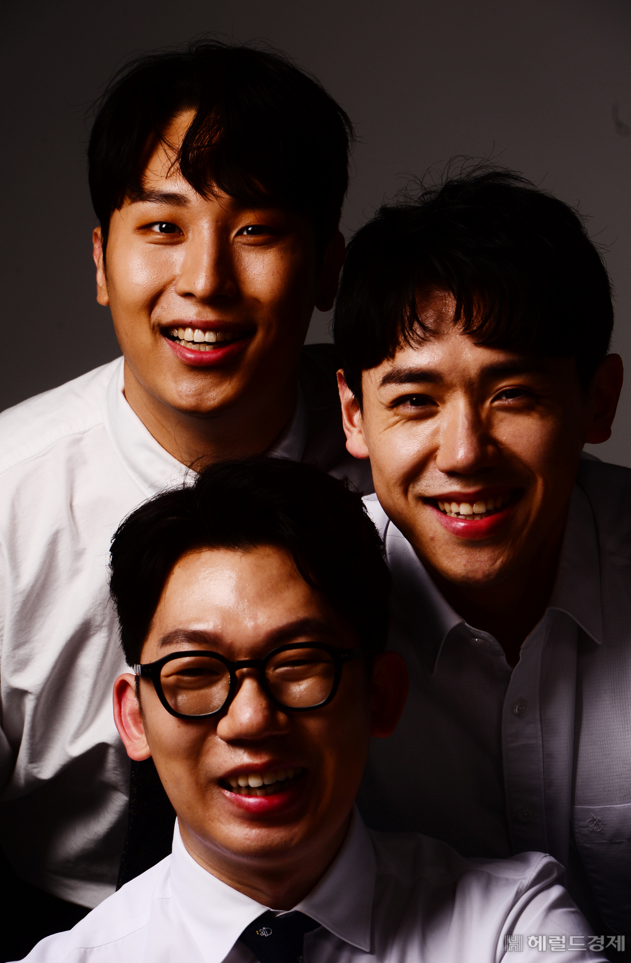 여느 크로스오버 그룹과 달리 한국어로 노래한 첫 앨범을 낸 안단테는 “노랫말이 가진 힘을 감정으로 녹여 듣는 사람에게 또 하나의 스토리를 전하고 싶다”고 했다. 박해묵 기자　