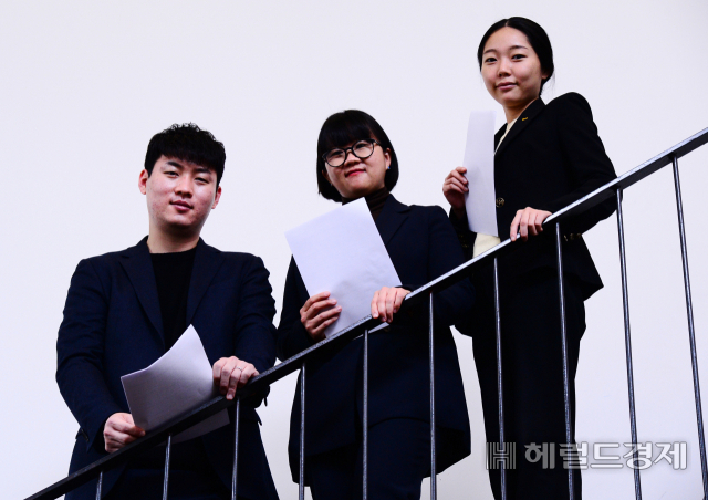 최근 헤럴드경제 본사 헤럴드스퀘어에서 각 정당을 대표하는 청년정치인들과 대담회를 진행했다. 왼쪽부터 박성민 국민의힘 대학생위원장, 조은주 민주당 청년대변인, 그리고 강민진 청년정의당 창당준비위원장. 박해묵 기자
