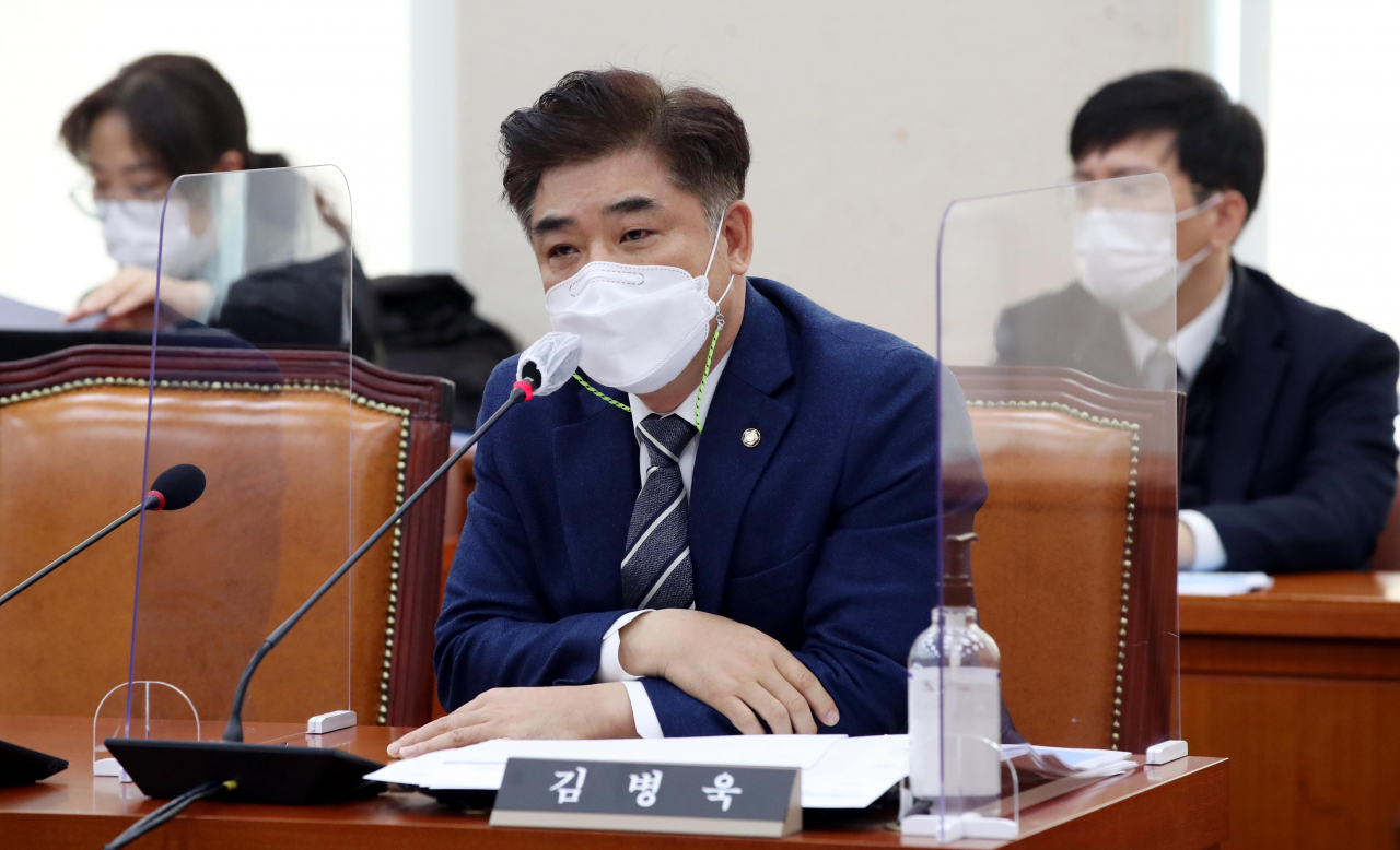 더불어민주당 김병욱 의원이 발언하고 있다. [사진=연합]