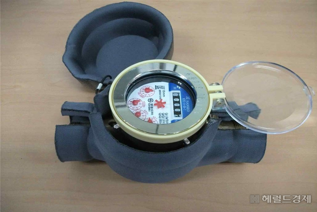 계량기 자체 보온재(계량기 내복). [서울시 제공]