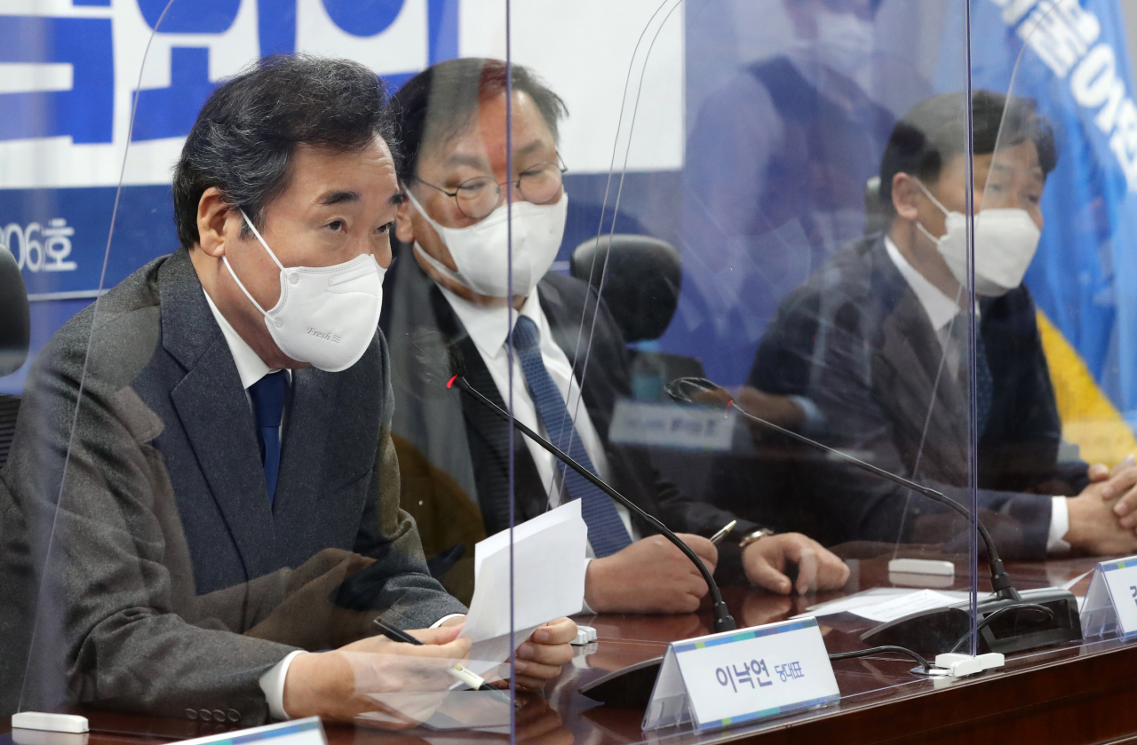 이낙연 더불어민주당 대표가 3일 국회 의원회관에서 열린 미래입법과제 상임위 간사단 연석회의에서 발언하고 있다. [연합]