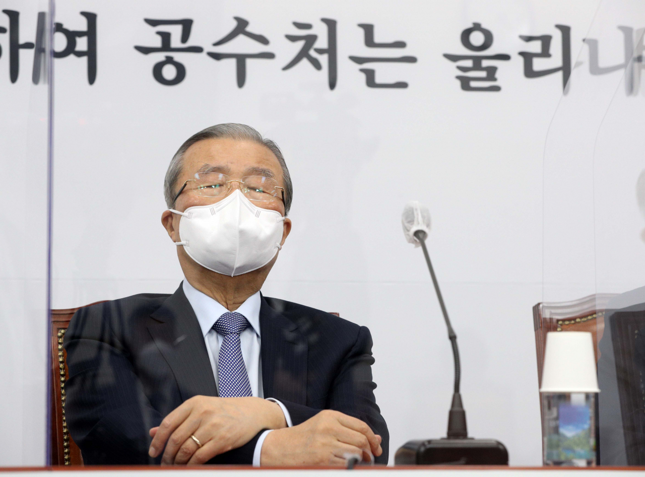 김종인 국민의힘 비상대책위원장이 7일 오전 서울 여의도 국회에서 열린 비상대책위원회의에서 생각에 잠겨 있다. [헤럴드경제=이상섭 기자]