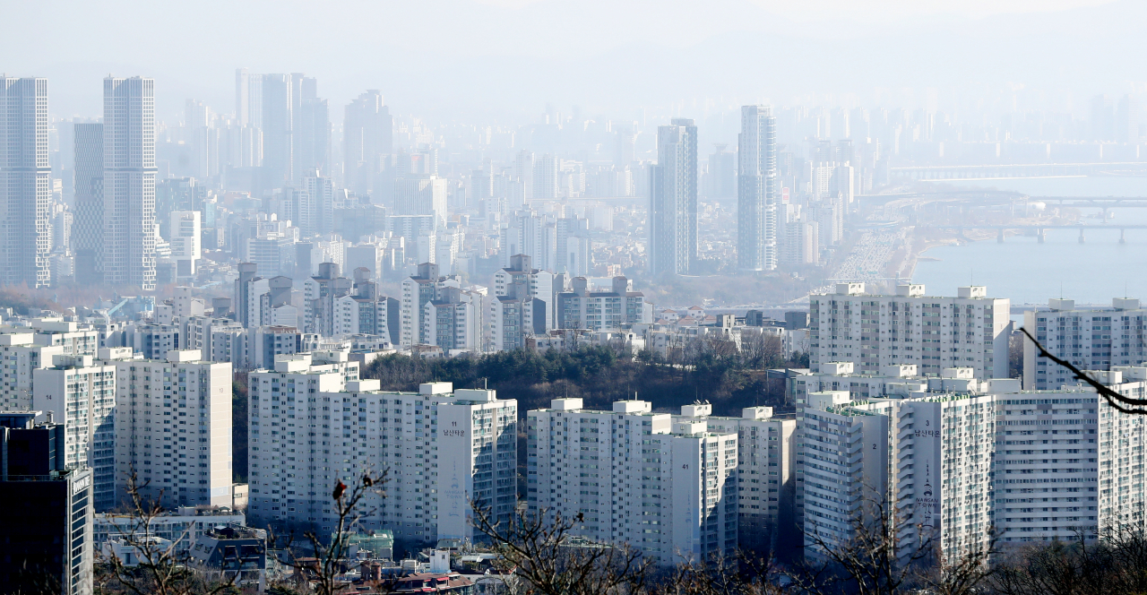 “역대급 전세난”…임대차법 여파로 혼돈에 빠진 2020 전세시장 [부동산360]