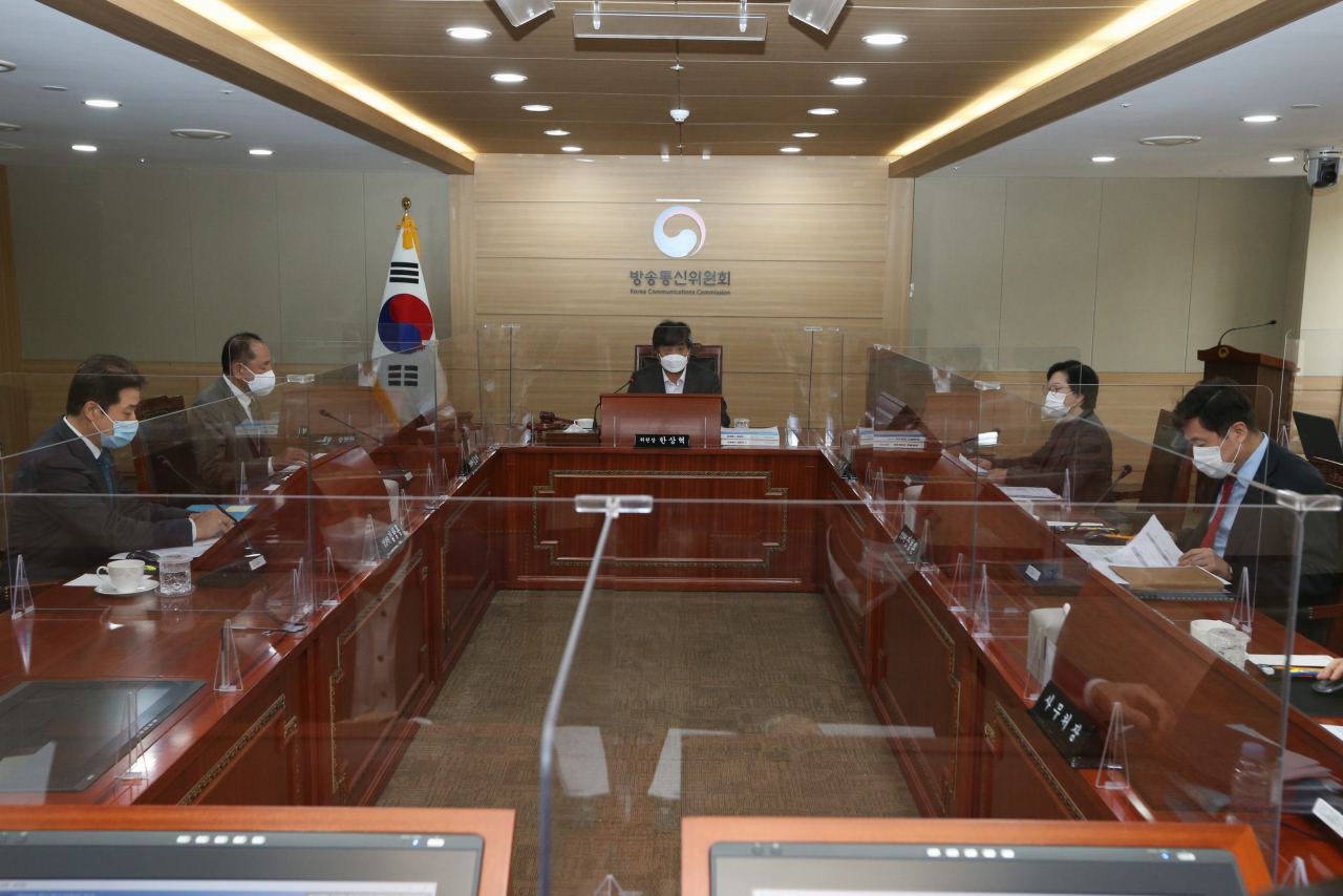 방통위 전체회의 모습 [방통위 제공]
