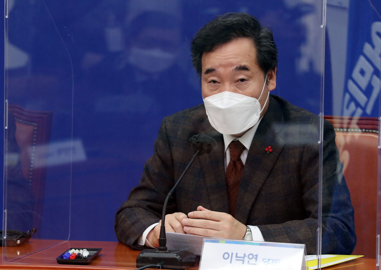 더불어민주당 이낙연 대표가 27일 국회에서 열린 고위 당정청협의회에서 발언하고 있다. [연합]