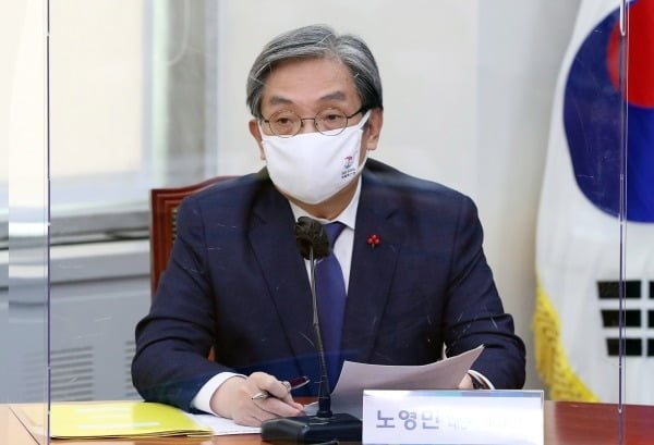 노영민 청와대 비서실장 [연합]