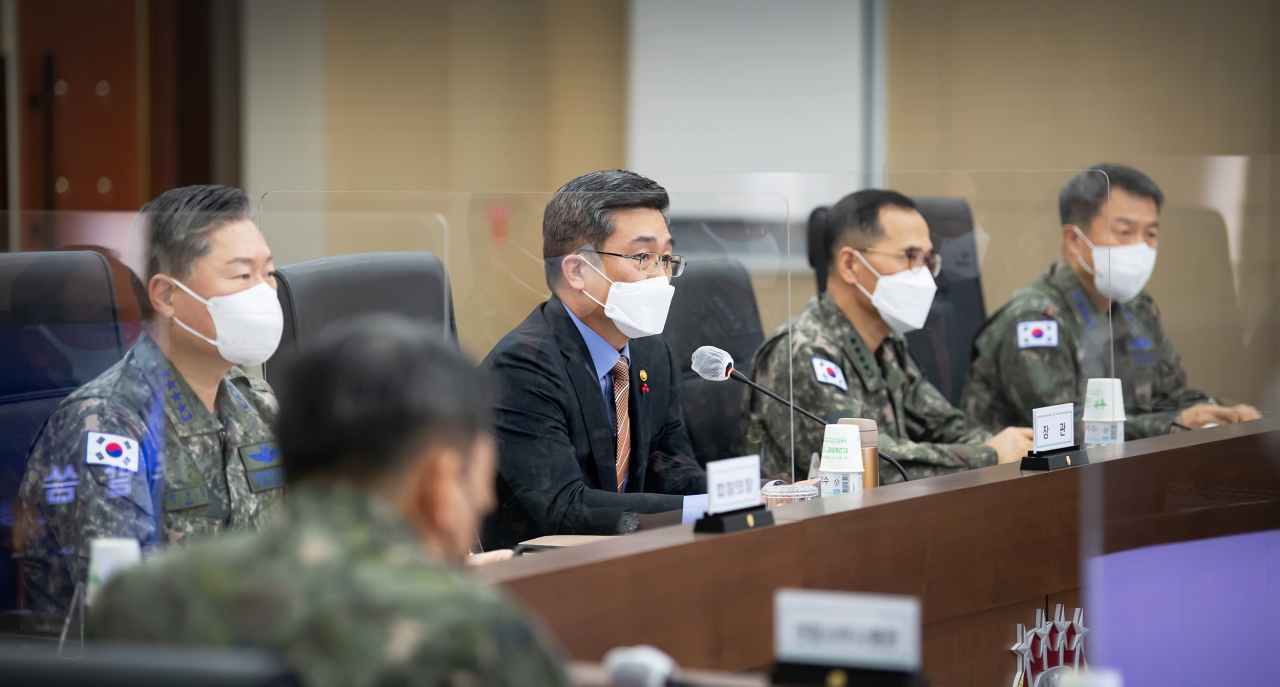 서욱 국방부 장관은 28일 열린 ‘20-2차 전작권 전환 추진평가회의’에서 한미동맹의 신뢰를 바탕으로 전작권 전환 협의를 가속화하는 등 전작권 전환을 위해 진력해달라고 당부했다. [국방부 제공]