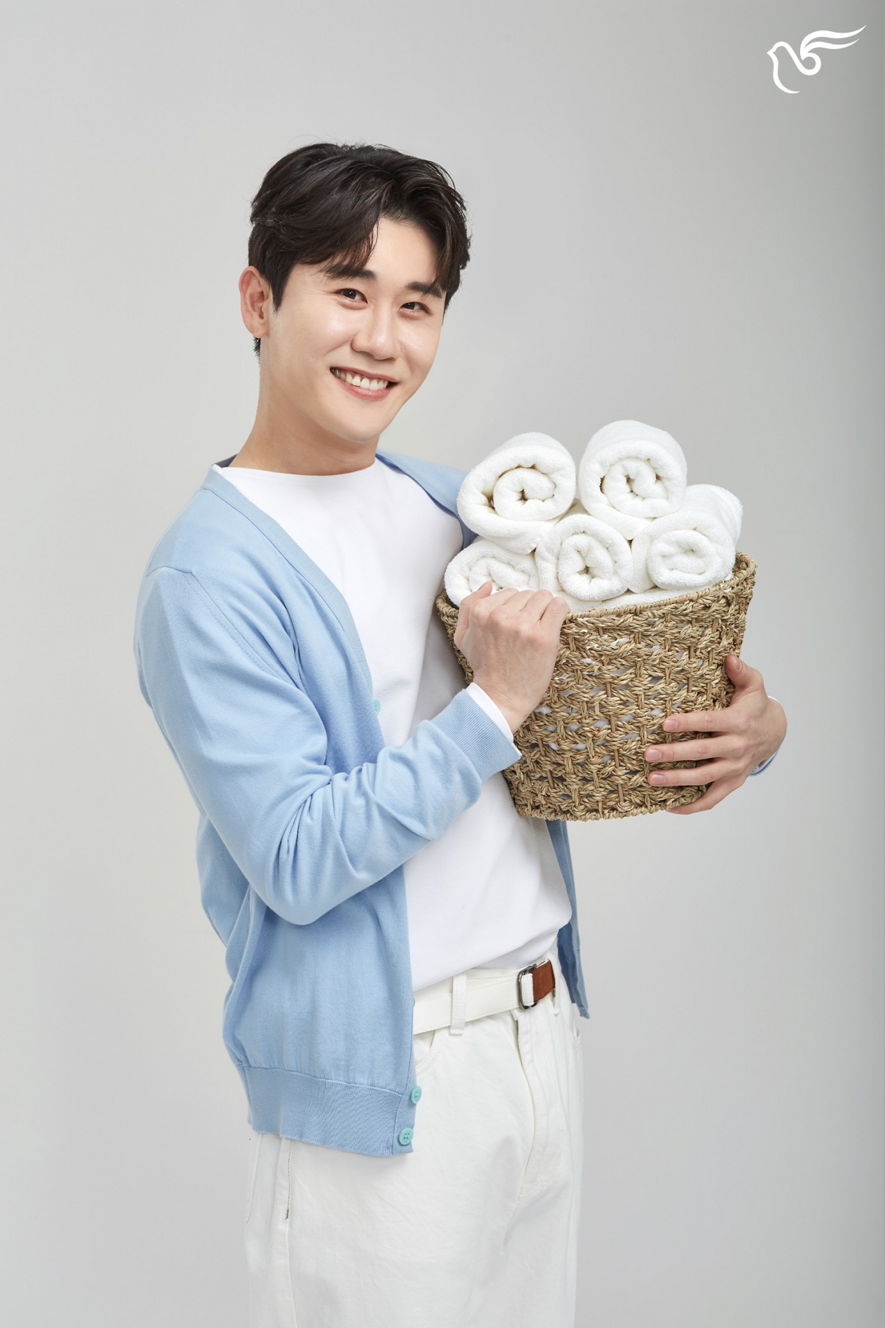 피죤 모델 트로트가수 영탁 [사진제공=피죤]