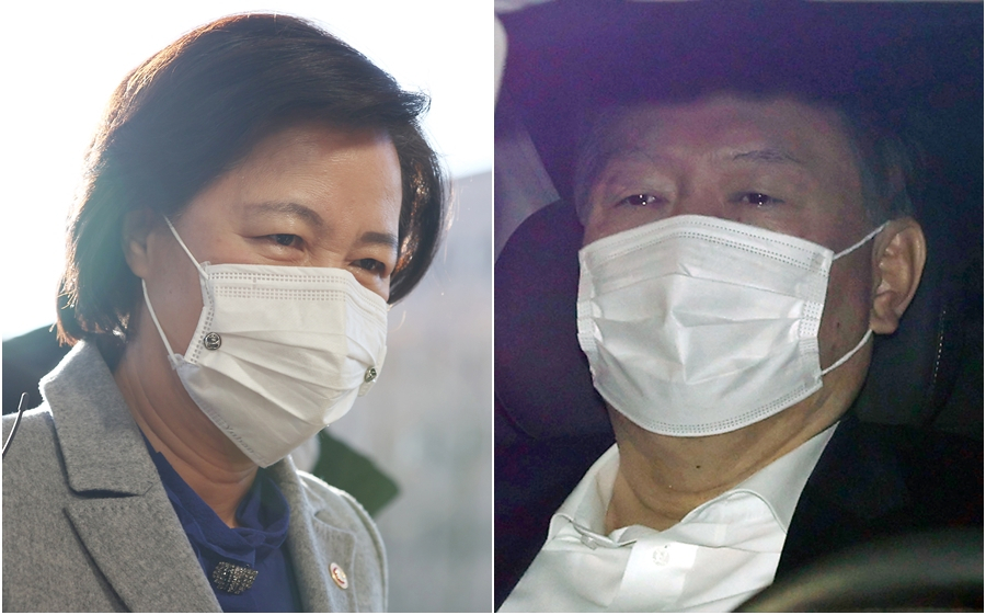추미애 법무부 장관(왼쪽)이 30일 오전 정부과천청사 법무부로 출근하고 있다. 이날 오전 윤석열 검찰총장(오른쪽)이 서울 서초구 대검찰청으로 출근하고 있다. [연합]