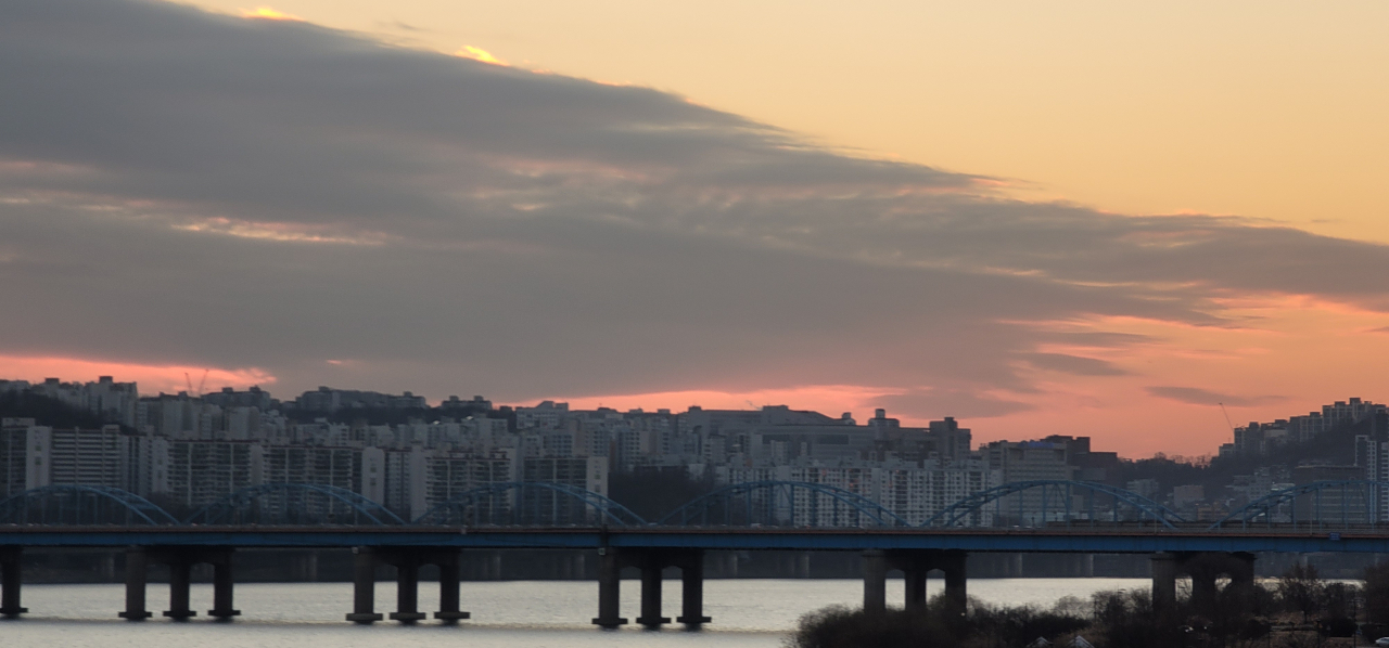 재건축 규제완화, 정부가 차라리 먼저 치고 나가라. [부동산360]