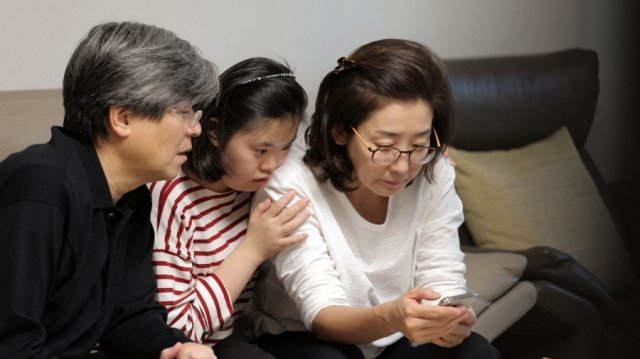 TV조선 '아내의맛'에 출연해 가족을 공개한 나경원 전 의원 [TV조선 제공]