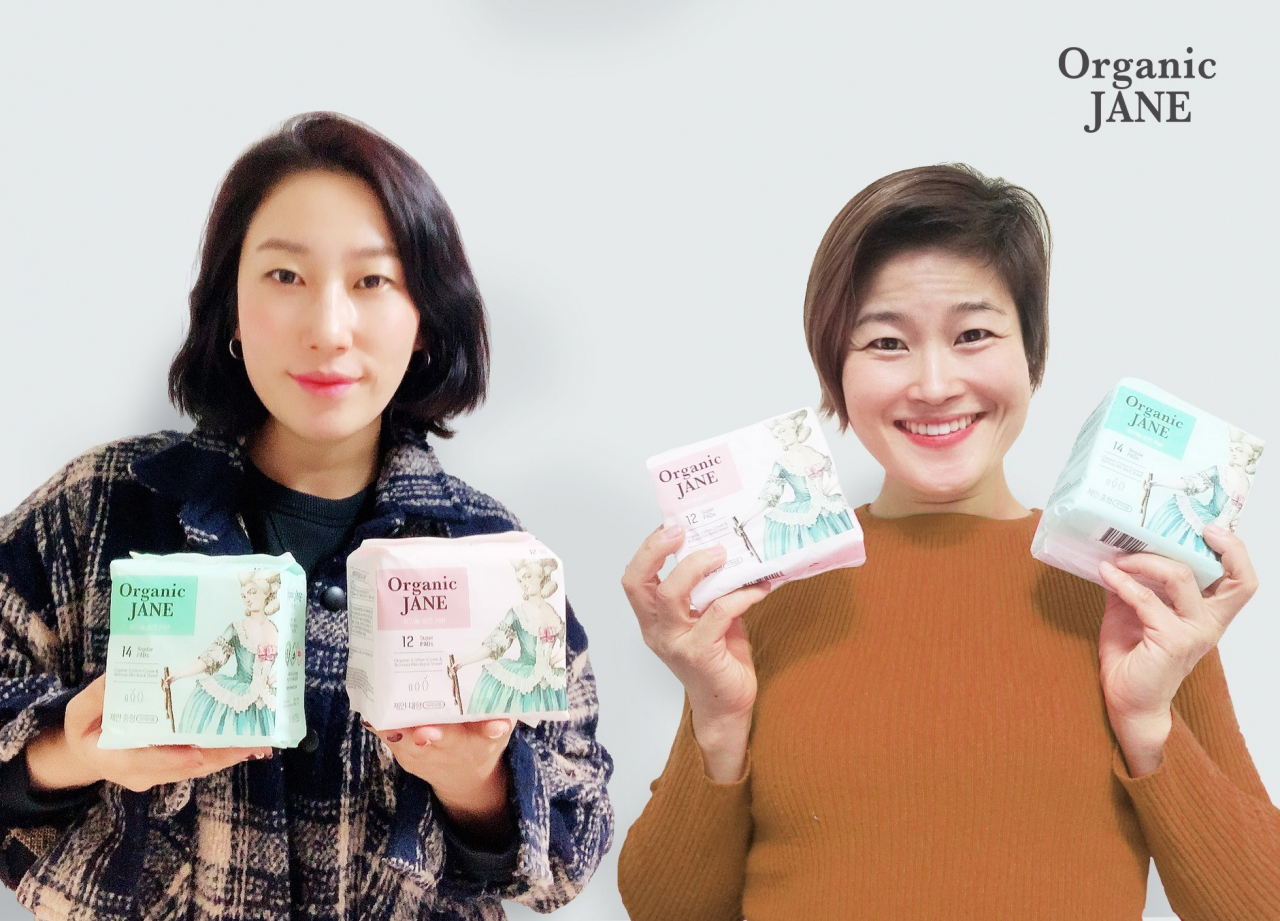 개그맨 김영희(왼쪽)와 김혜선.
