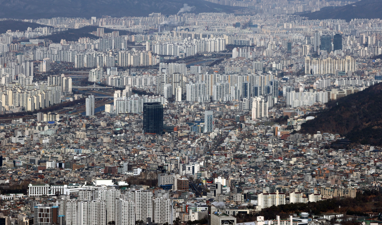 낡은 연립·나홀로 아파트, 용적률 늘리는 공공재개발法 나왔다