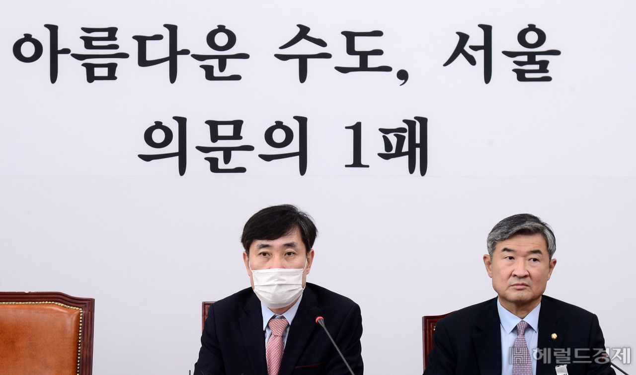 [헤럴드경제=이상섭 기자] 미래통합당 하태경 정보위 간사가 지난해 7월28일 서울 여의도 국회에서 박지원 국정원장 후보자와 관련해 발언하고 있다. babtong@heraldcorp.com