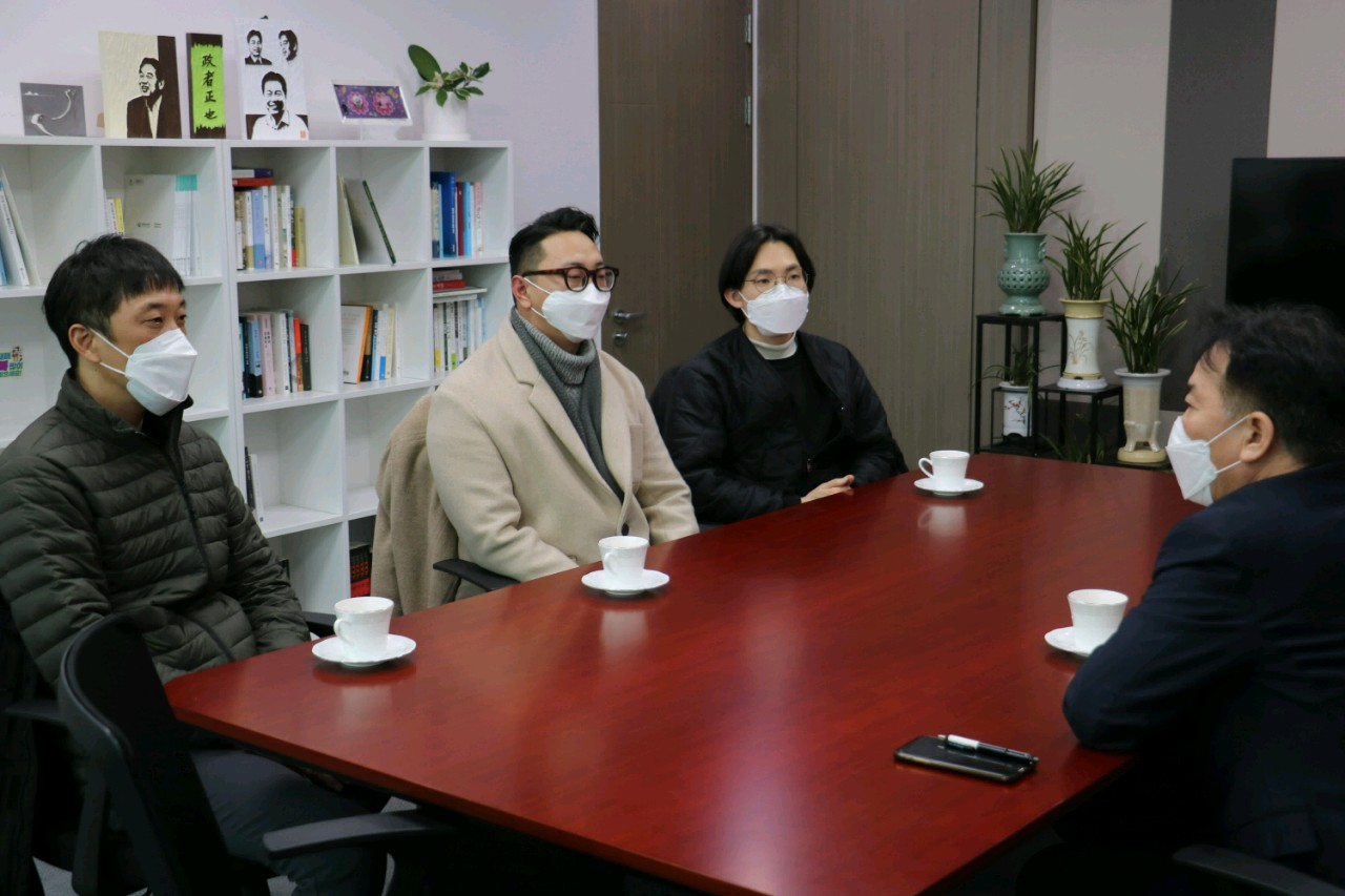 전국카페사장연합회 회원들이 정태호 더불어민주당 의원과 간담회를 가졌다. [사진제공=전국카페사장연합회]