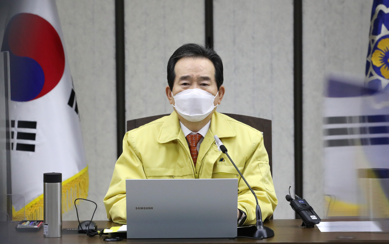 정세균 국무총리가 13일 오전 세종시 정부세종청사에서 열린 코로나19 대응 중앙재난안전대책본부 회의를 주재하며 발언하고 있다. ［연합］