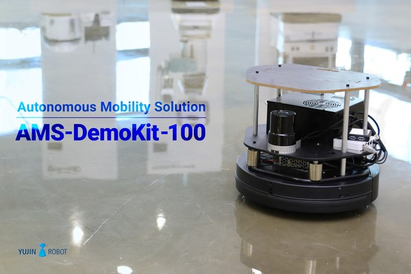 유진로봇이 자율주행 기능이 탑재된 테스트용 로봇 ‘AMS-DemoKit-100’을 선보였다. [유진로봇 제공]