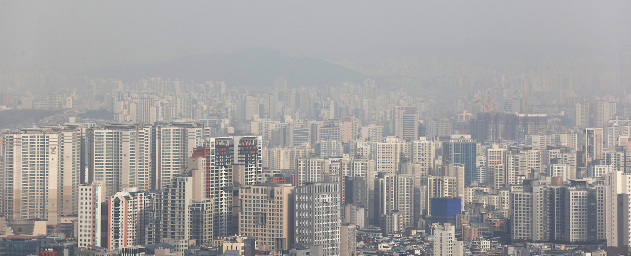 서울 시내 전경. [연합]