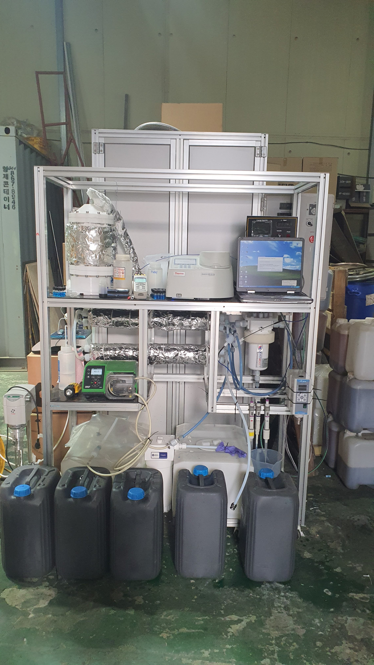 40LPH급 대용량/고순도 바나듐 전해액 제조용 촉매반응 시스템.[한국에너지기술연구원 제공]