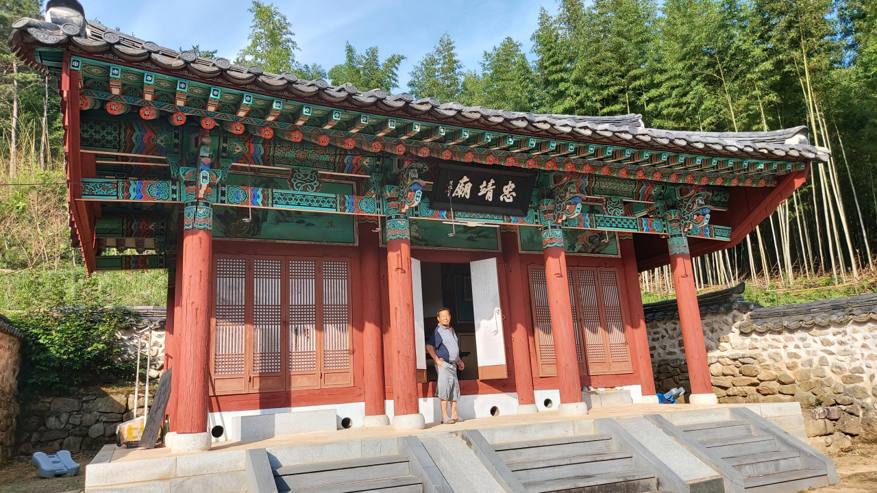소탈하고 터프해보이는 장흥마씨 후손. 낮은데로 임하는 겸손함이 돋보인다.