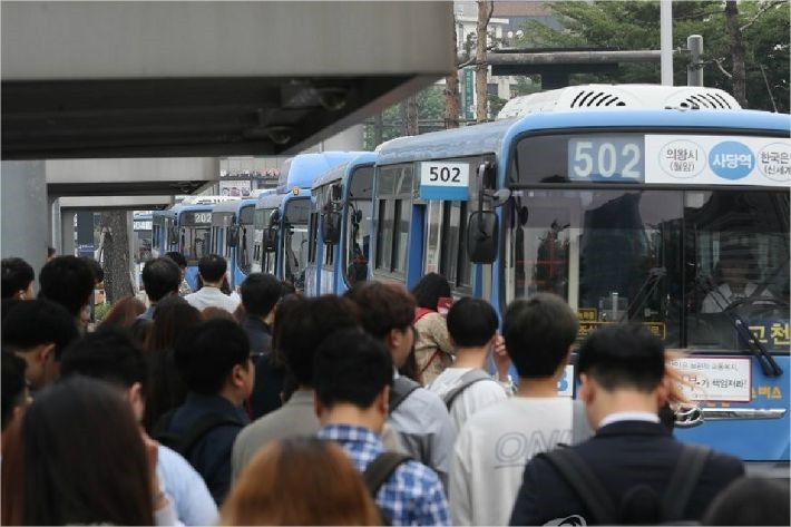 버스 관련 이미지.(사진은 기사 내용과 관련없음) [연합]