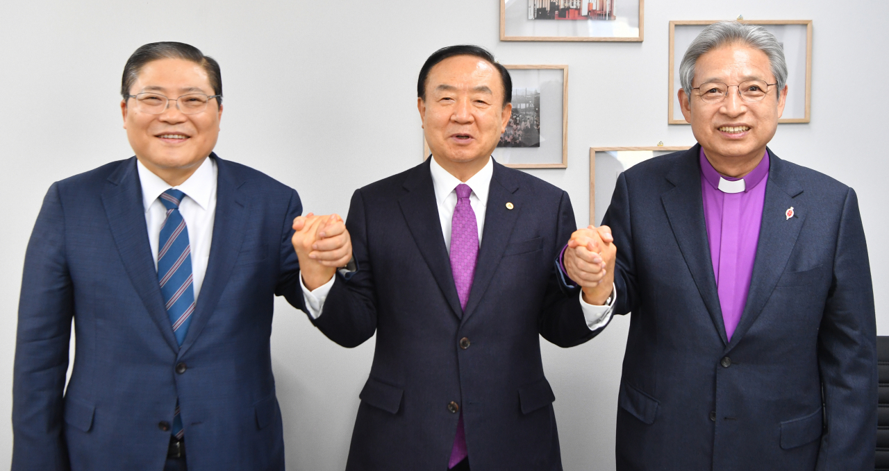 한교총 공동대표회장 소강석 목사, 장종현 목사, 이철감독
