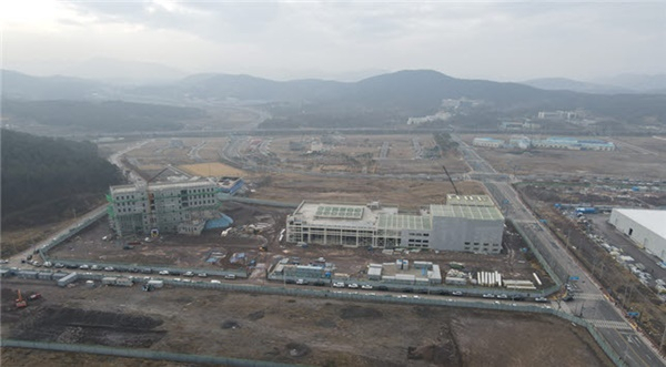광주 빛그린산단에 조성 중인 친환경차 부품클러스터 조성사업 현장. [광주시 제공]