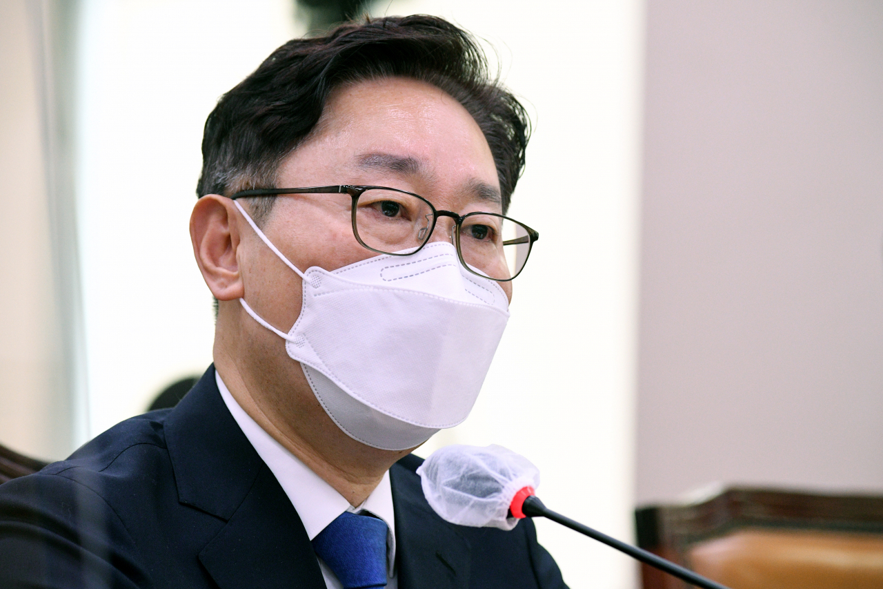 박범계 법무부 장관 후보자가 25일 오전 서울 여의도 국회 법제사법위원회 인사청문회에서 답변하고 있다. 연합뉴스