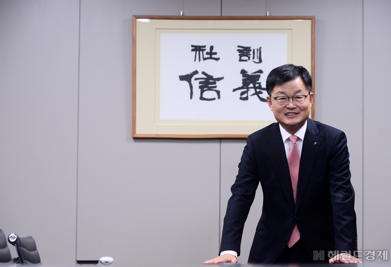 데이터의 중요성을 늘 강조하며, 데이터에서 주거 트렌드를 찾아내고 미래를 예측하는 김승배_피데스개발 대표. [이상섭 기자]