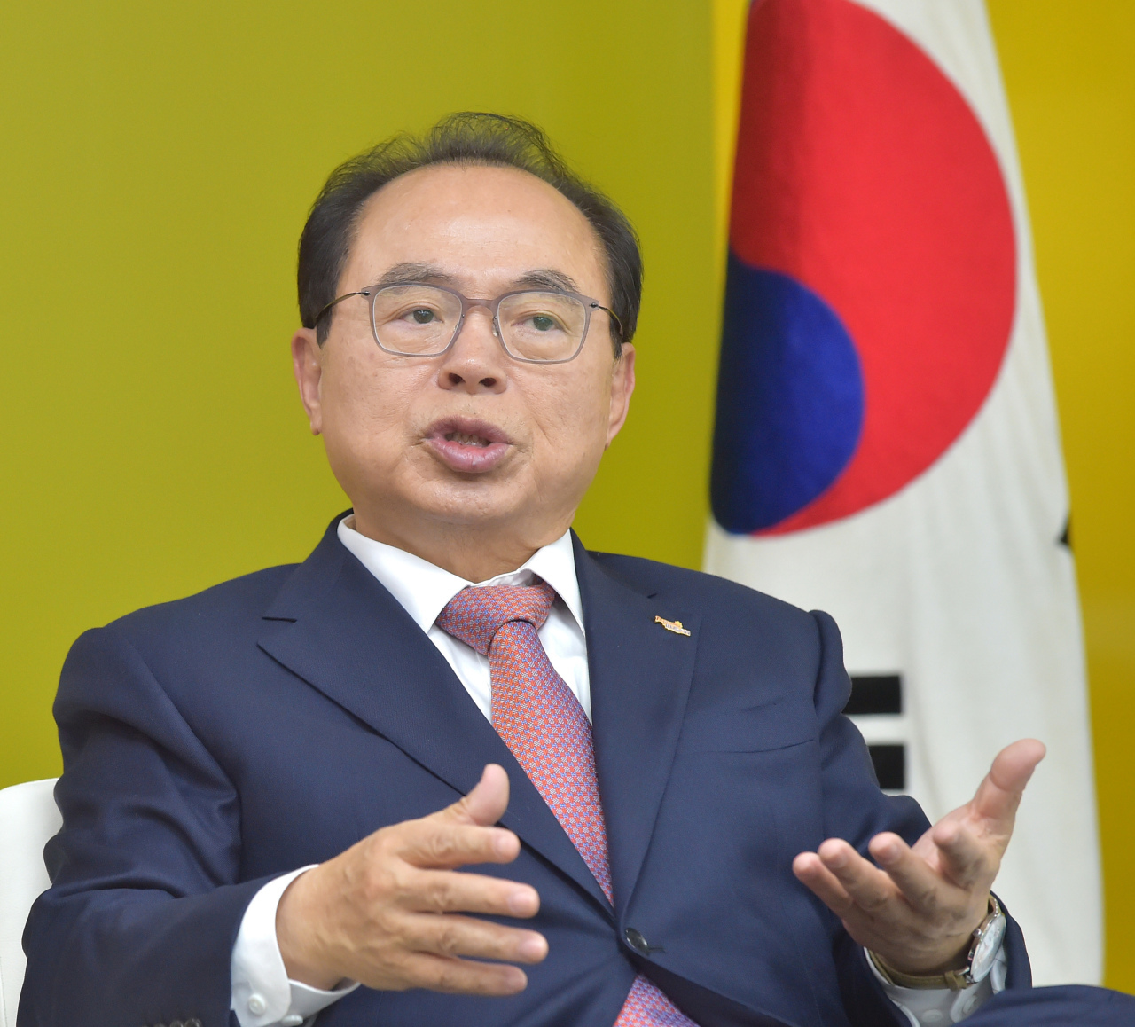 Former Busan Mayor Oh Keo-don speaks during a press interview in a photo provided by Busan Metropolitan Government. (Busan Metropolitan Government)