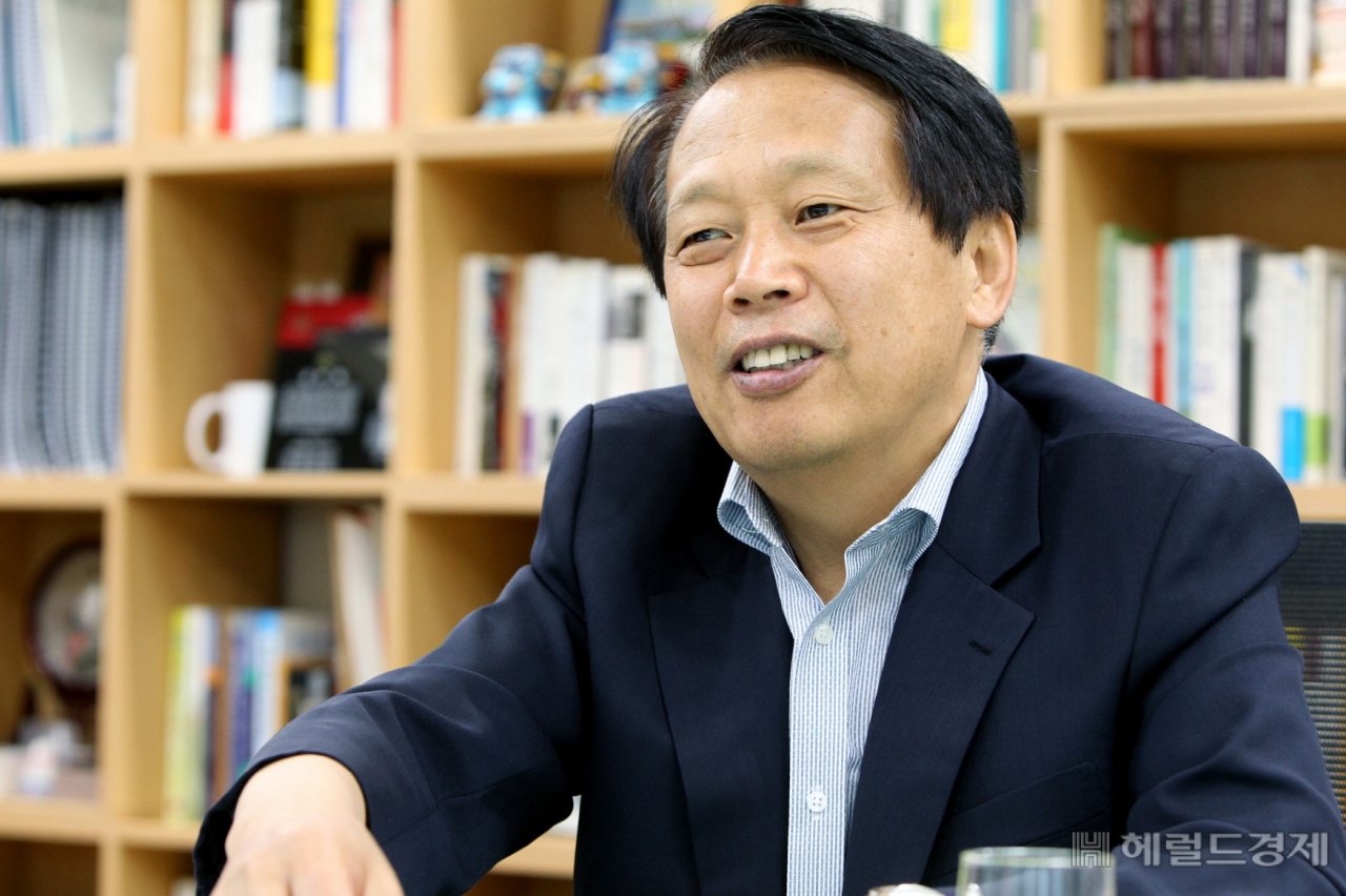 이성 구로 구청장.