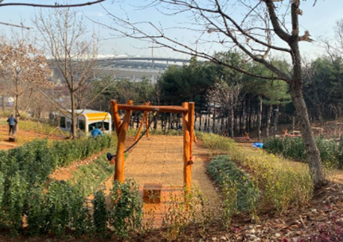 짚라인 체험시설. [마포구 제공]