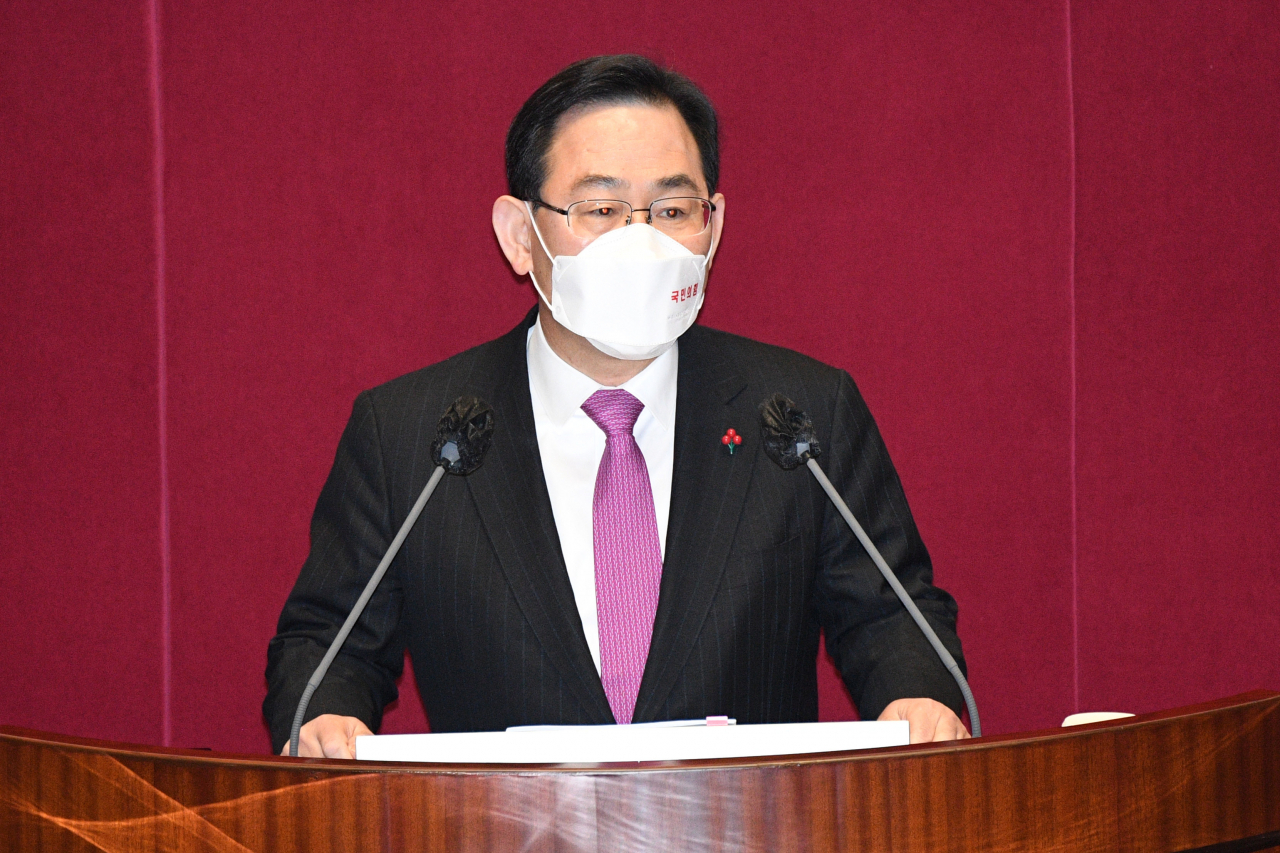 주호영 국민의힘 원내대표가 3일 오전 서울 여의도 국회에서 열린 본회의에서 교섭단체대표연설을 하고 있다. 이상섭 기자/