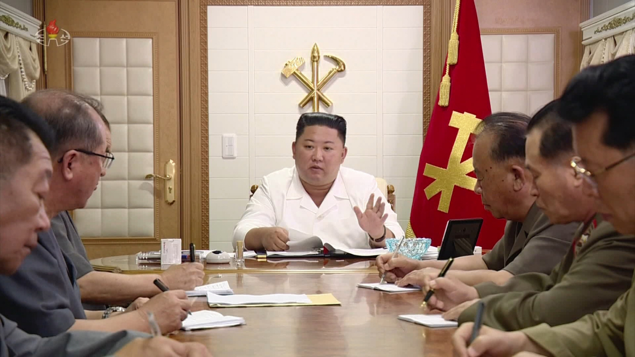 북한 체제의 가장 큰 안보 우려는 미국이 아니라 북한 내부에 있다는 지적이 나와 관심을 모으고 있다. [연합]
