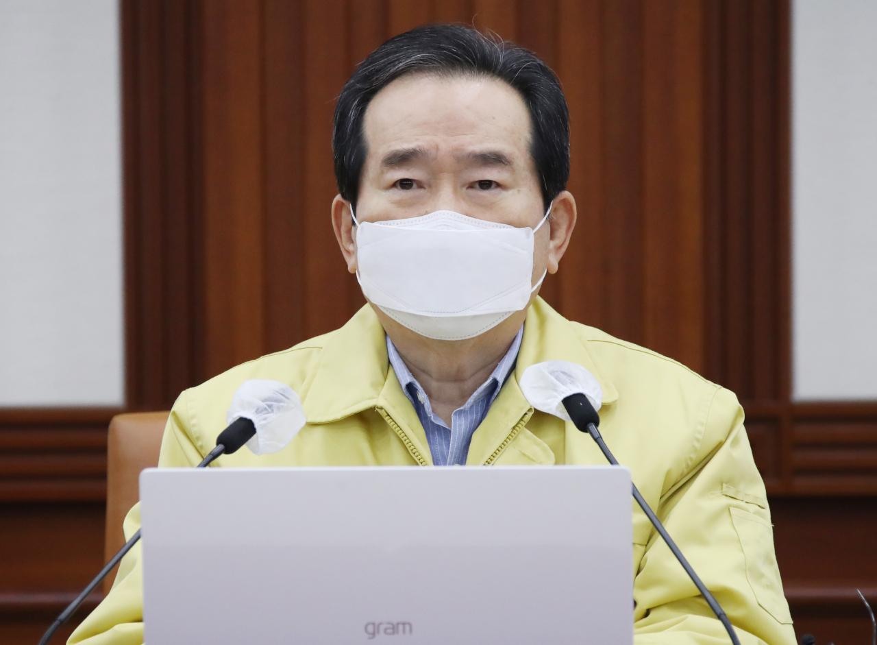 정세균 국무총리가 6일 오전 정부서울청사에서 열린 코로나19 대응 중앙재난안전대책본부회의를 주재하며 발언하고 있다. ［연합］