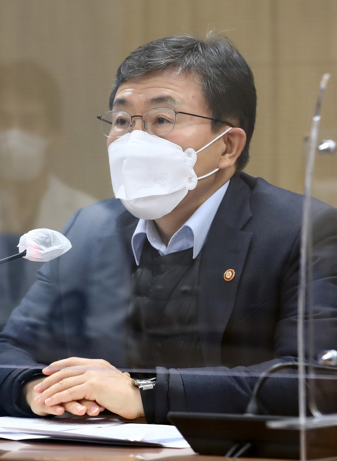 권덕철 보건복지부 장관이 설 명절을 앞둔 지난 10일 오전 세종시 도담동 세종충남대학교병원을 찾아 병원 관계자들과 간담회를 하고 있다. [연합]