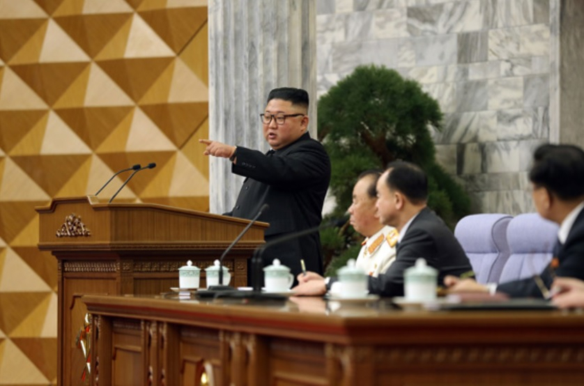 북한 노동당 전원회의가 11일 나흘만에 마무리됐다. 김정은 국무위원장은 전원회의에서 올해 경제계획에 대해 노골적 불만을 드러내며 강하게 질타했다. 또 각 기관들이 자신들만의 특수한 상황을 내세워 책임을 회피하려는 단위특수화 행태를 ‘혁명의 원수’로 규정하고 강력 대응을 예고했다.[헤럴드DB]