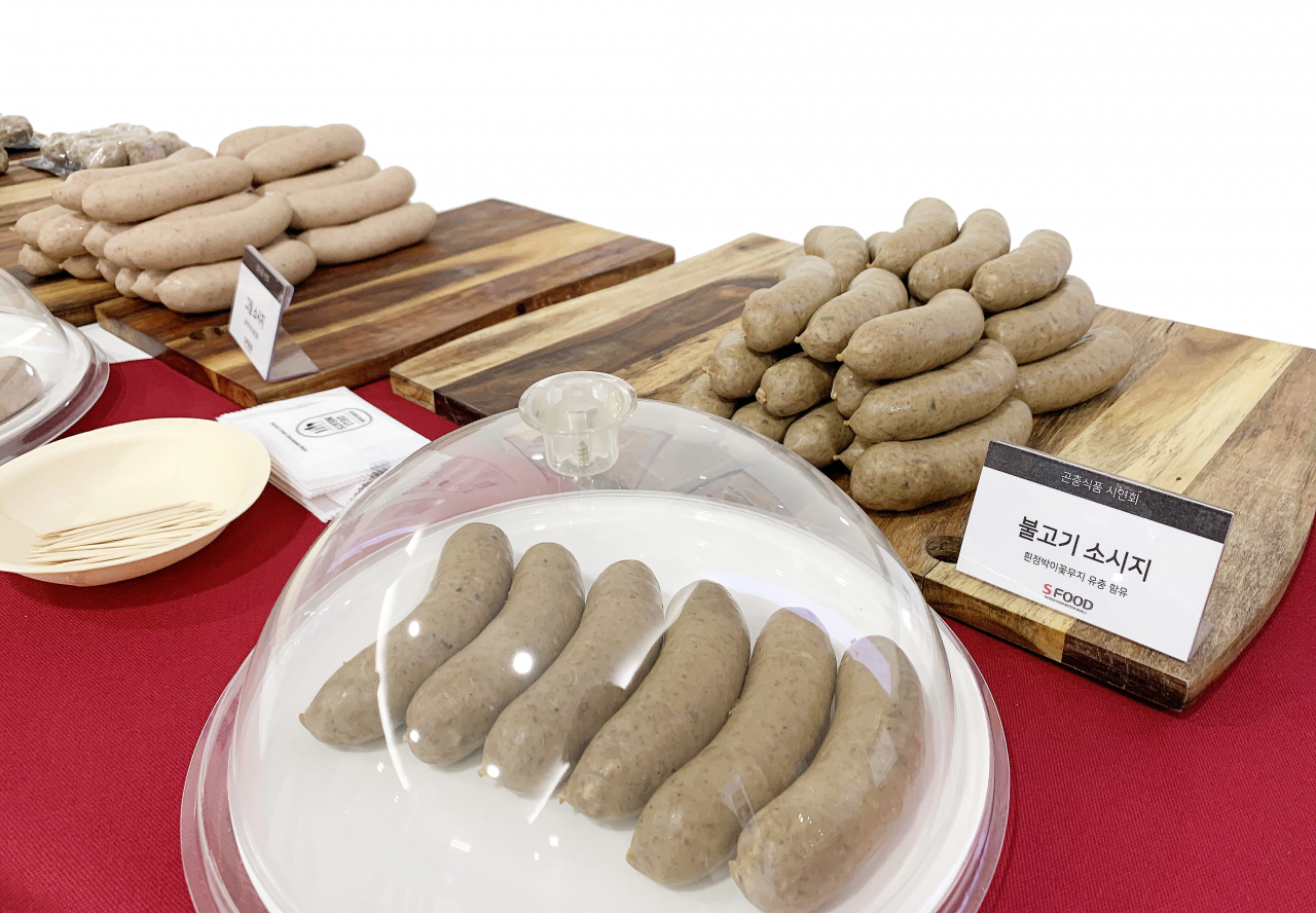 경북도와 에쓰푸드가 공동개발한 육가공 시제품 불고기 소세지.[경북도 제공]