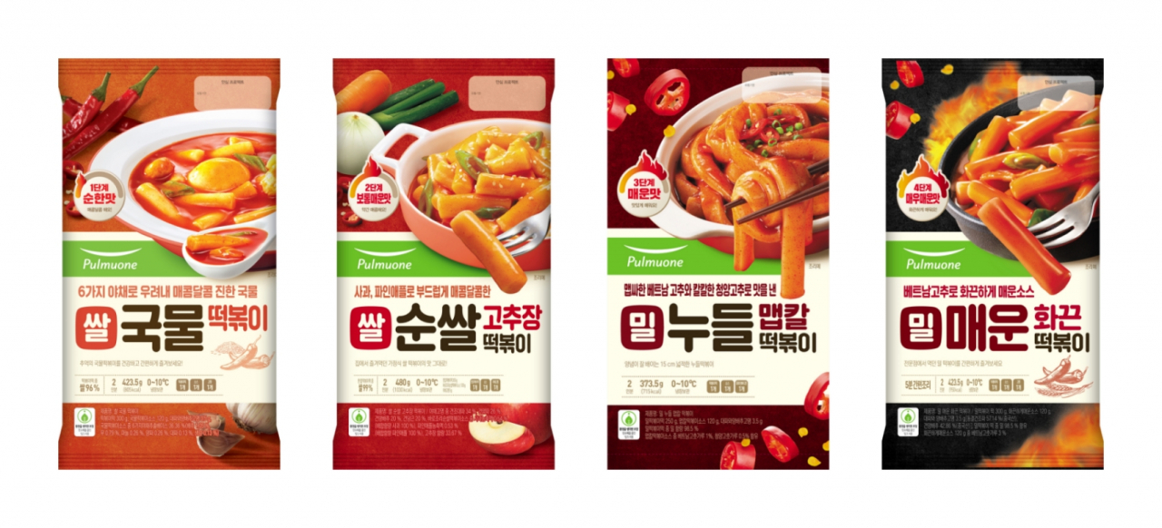 풀무원이 19일 간편식 떡볶이 제품에 대해 매운맛을 4단계로 구분하는 등 제품 리뉴얼에 나섰다. 왼쪽부터 매운맛 순서대로 1~4단계. [사진제공=풀무원식품]