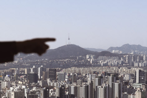 서울 도심 내 아파트 밀집 지역의 모습. [연합]
