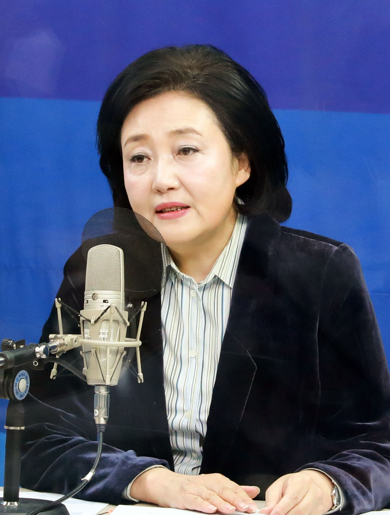 더불어민주당 박영선 서울시장 경선후보가 22일 오전 서울 마포구 BBS불교방송 라디오에서 열린 더불어민주당 서울시장 후보 토론회에 참석해 발언하고 있다. [연합]